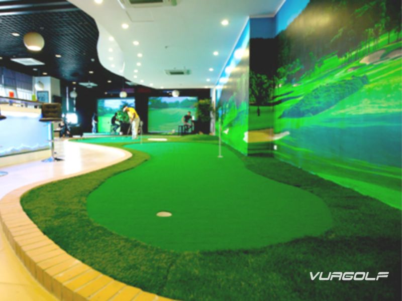 điều kiện thi công sân golf trong nhà