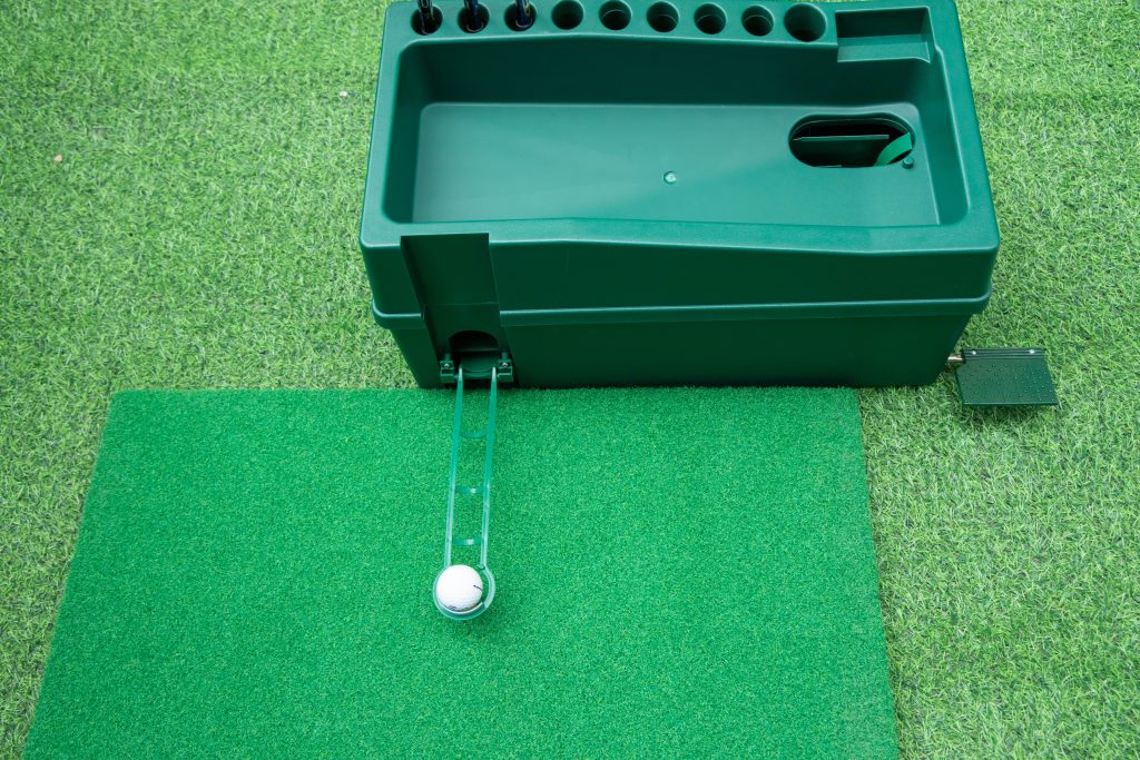 Combo tập golf tại nhà tùy chỉnh 32 Hộp đựng trả bóng Golf tự động PGM