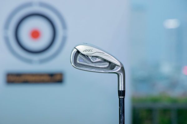 GOLF 196