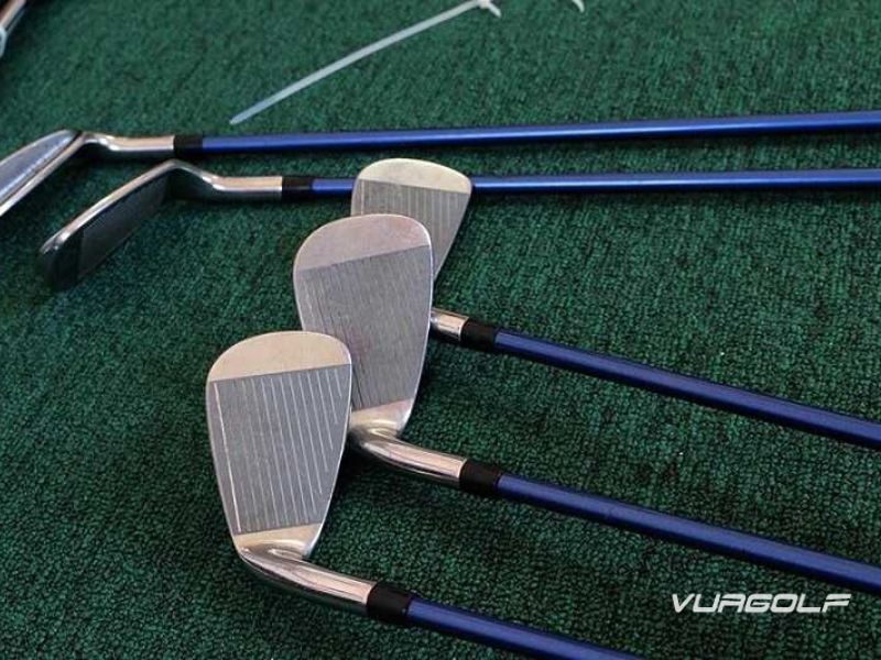 Gậy sắt số 7 Tsuruya Axel XP Nhật Bản Like New 95% 6 Gậy sắt số 7 Tsuruya Axel XP giá bao nhiêu