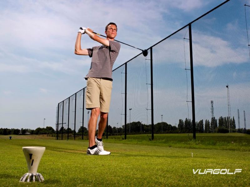 chi phí thi công sân tập golf khung lưới
