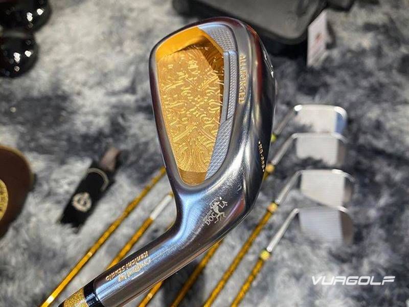 gậy golf kenichi