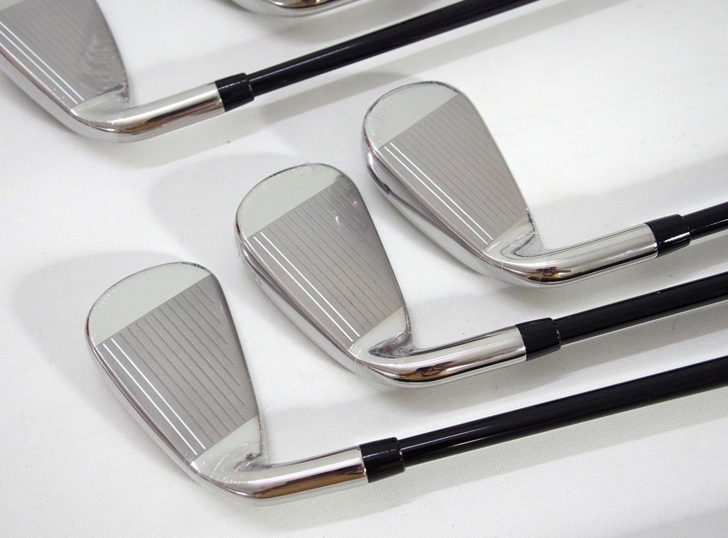 kiểu dáng gậy Callaway Warbird 19 Fullset