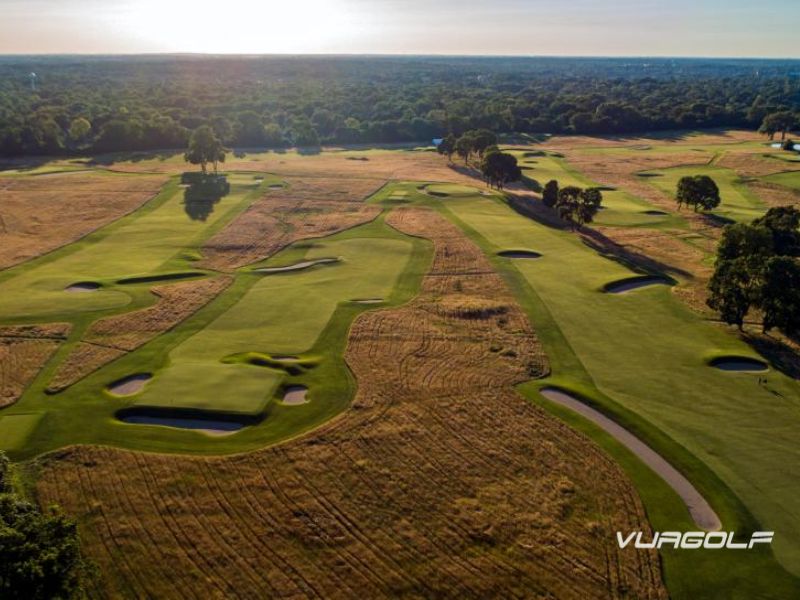 chi phí thi công sân cỏ tập golf