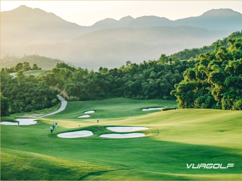 Các dịch vụ tiện ích tại sân golf Hòa Bình Geleximco Hilltop Valley