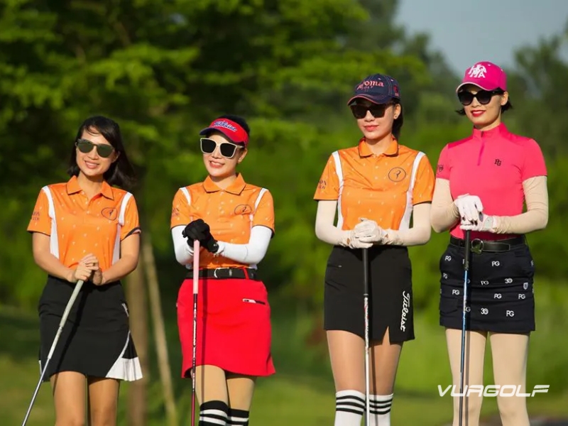 Chân váy Golf Adidas H64642 2 Gợi ý cách phối đồ với váy chơi golf