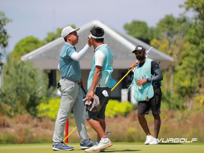 dịch vụ sân golf Gia Lai