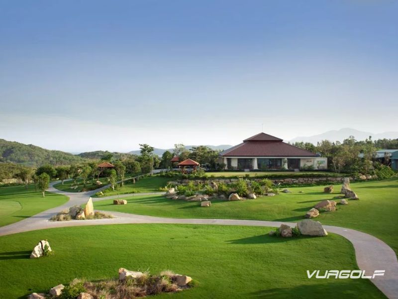 dịch vụ tại Vinpearl Golf Nha Trang