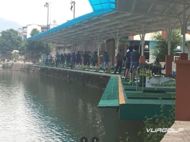 Dịch vụ tại sân tập golf Bản Cá