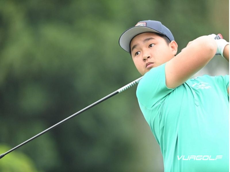 Golfer Nguyễn Anh Minh