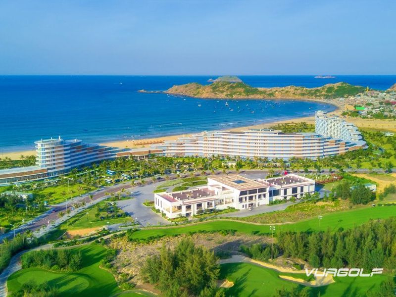 sân golf Quy Nhơn