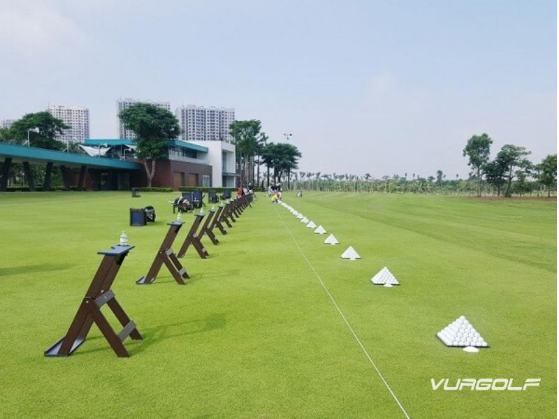 sân tập golf Phương Đông ở đâu