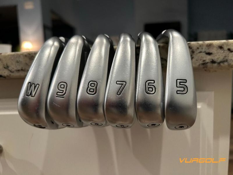 Bộ gậy sắt Golf Ping i525 Graphite (7 gậy) 10 Bộ gậy sắt Golf Ping i525 Graphite cho nam golfer