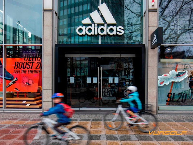 Bộ 3 đôi tất Golf Adidas cổ ngắn 3 màu 2 Tất golf Adidas cổ ngắn